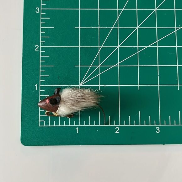 Vintage Danish Leather & Mink Mouse Shoulder Brooch - Picture 6 of 6